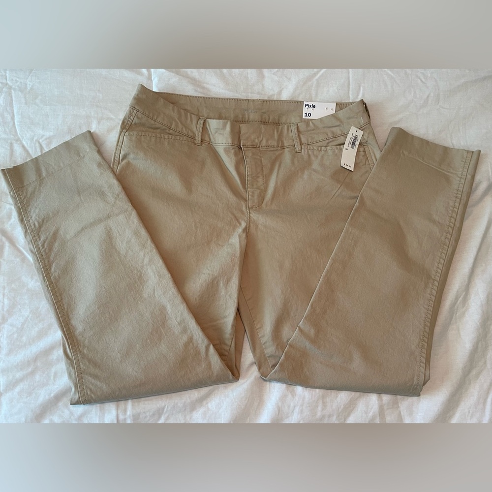 Old Navy Pixie Ankle Pants